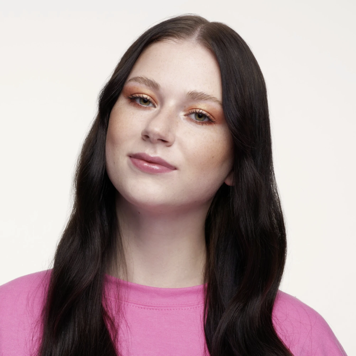 Essence Baby Got Bronze Bronzing Stick 10 4 Essence Baby Got Bronze Bronzing Stick 10 – Bild 4